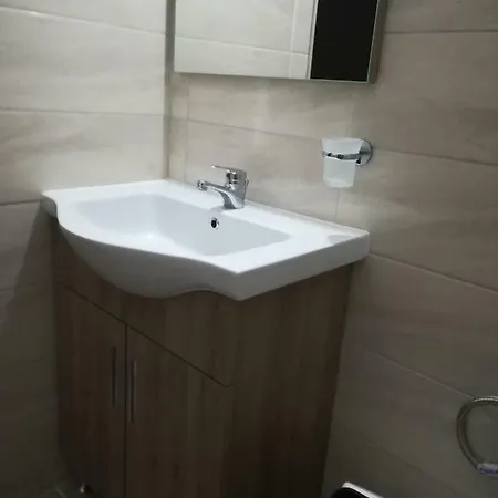 Philippos Studios Apartment *