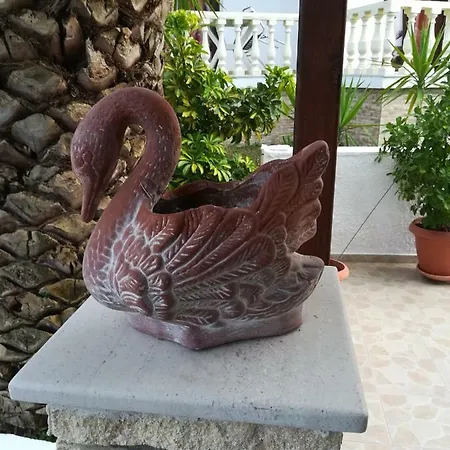 Philippos דירה *